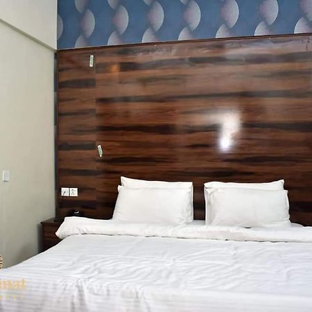 Diplomat Inn Karaçi Dış mekan fotoğraf