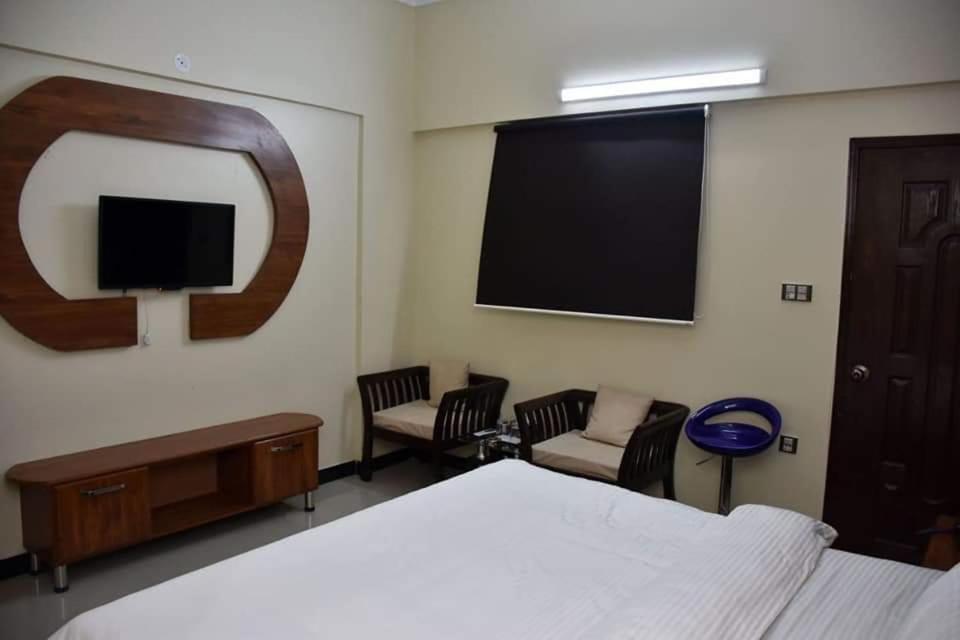 Diplomat Inn Karaçi Dış mekan fotoğraf