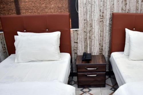 Diplomat Inn Karaçi Dış mekan fotoğraf