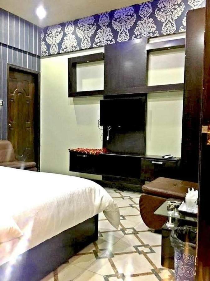 Diplomat Inn Karaçi Dış mekan fotoğraf